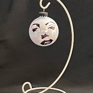 Diamonds Are A Girl’s Best Friend